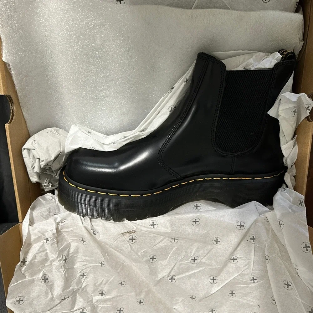 Dr. Martens Boots Chelsea 2976 Quad Mens Size 13 Smooth Black Leather